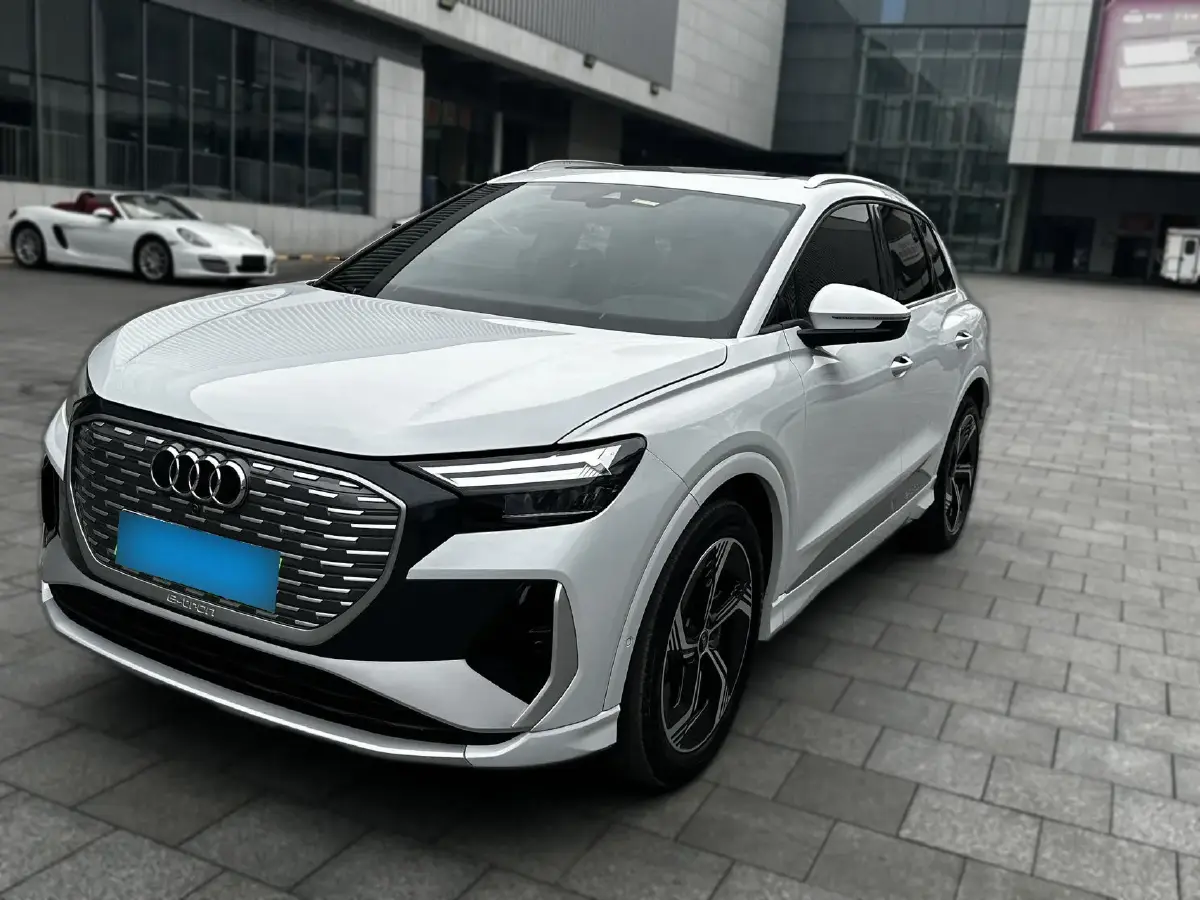 2023 Audi Q4 e-tron BEV 84.8KWH