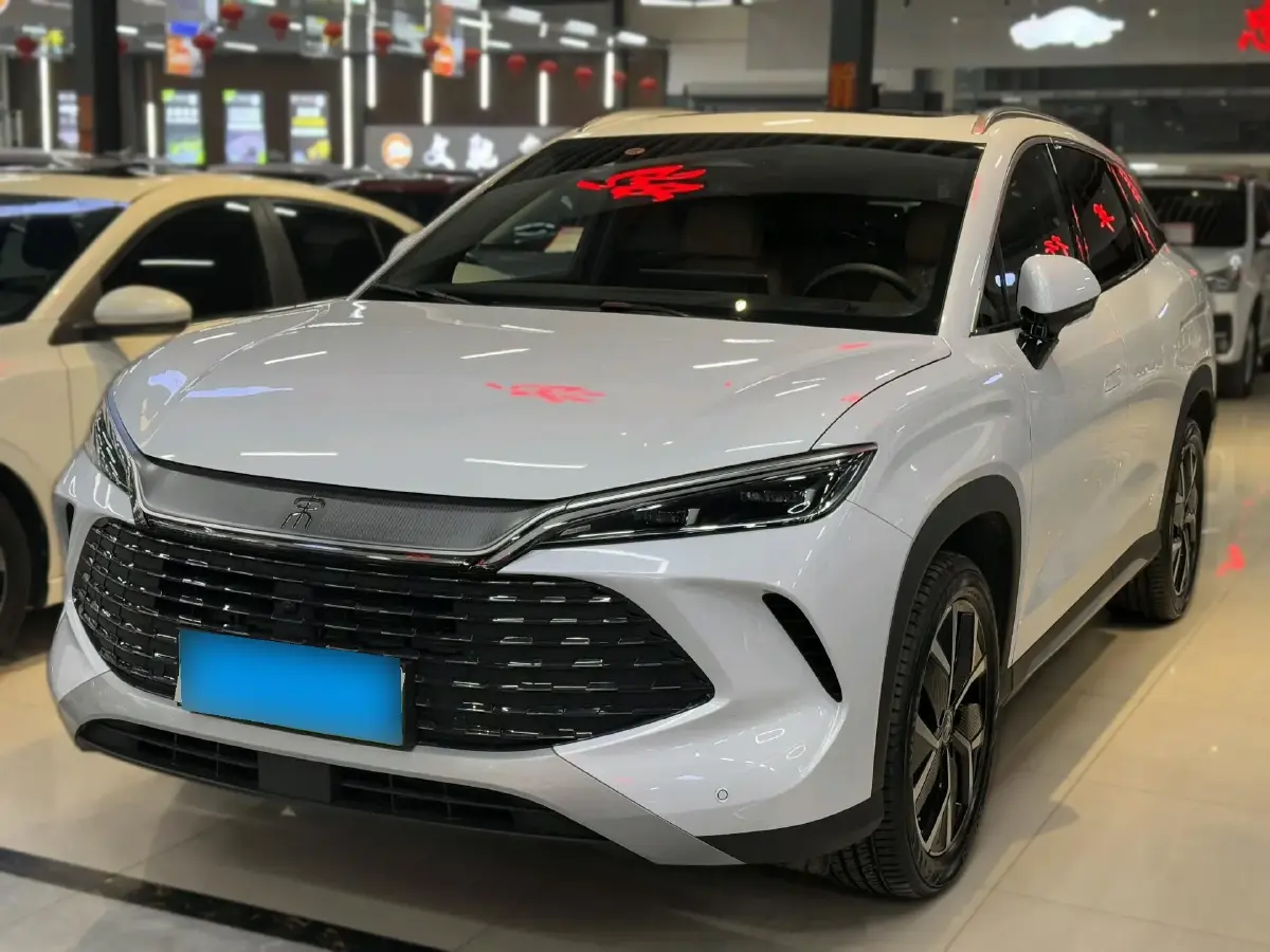 2024 BYD SongL DM-i 1.5L 101HP L4 E-CVT PHEV 26.6KWH