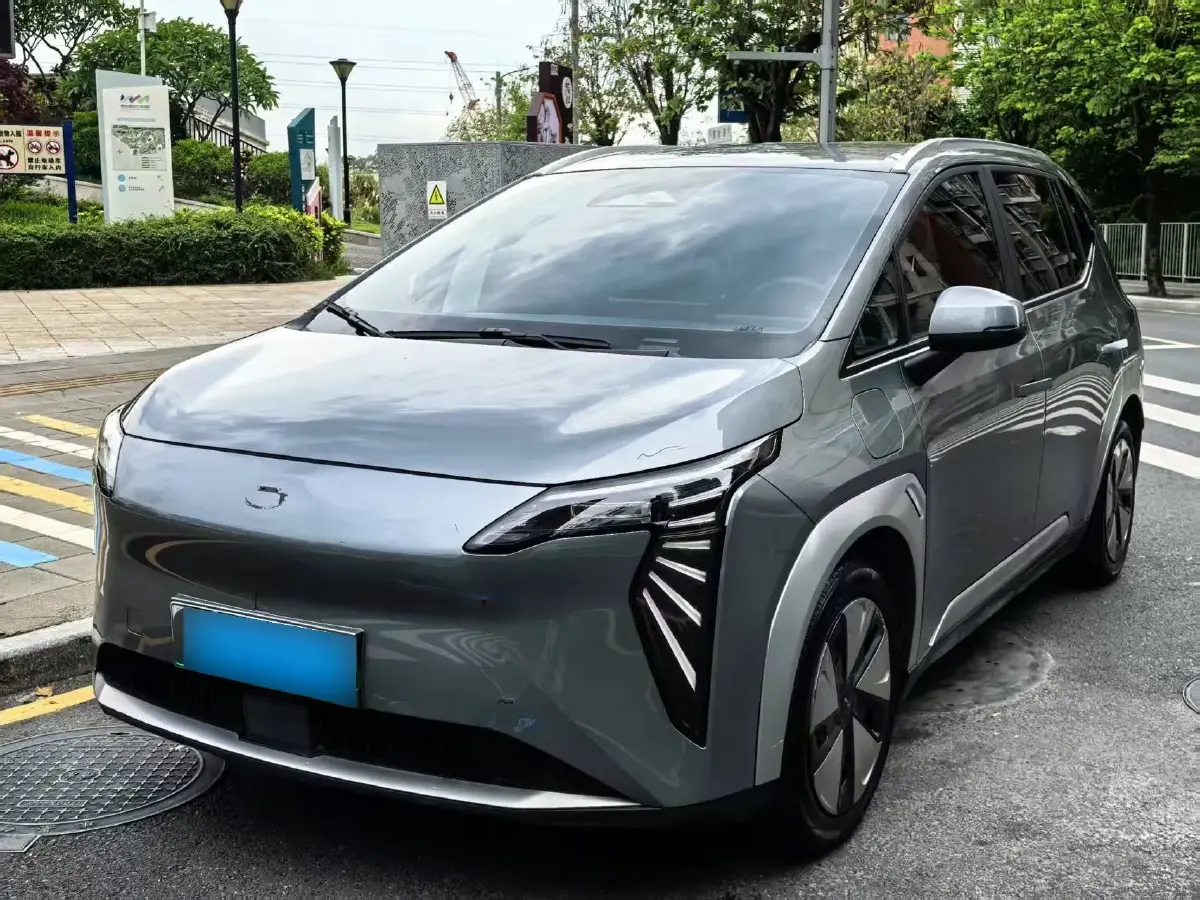 2023 Aion Y BEV 68.2KWH