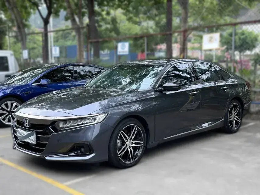 2022 Honda Accord 2.0L 146HP L4 E-CVT Hybrid