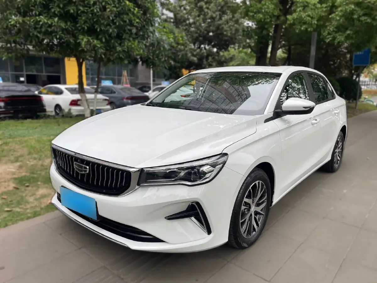 2023 Geely Emgrand 1.5L 127HP L4 CVT