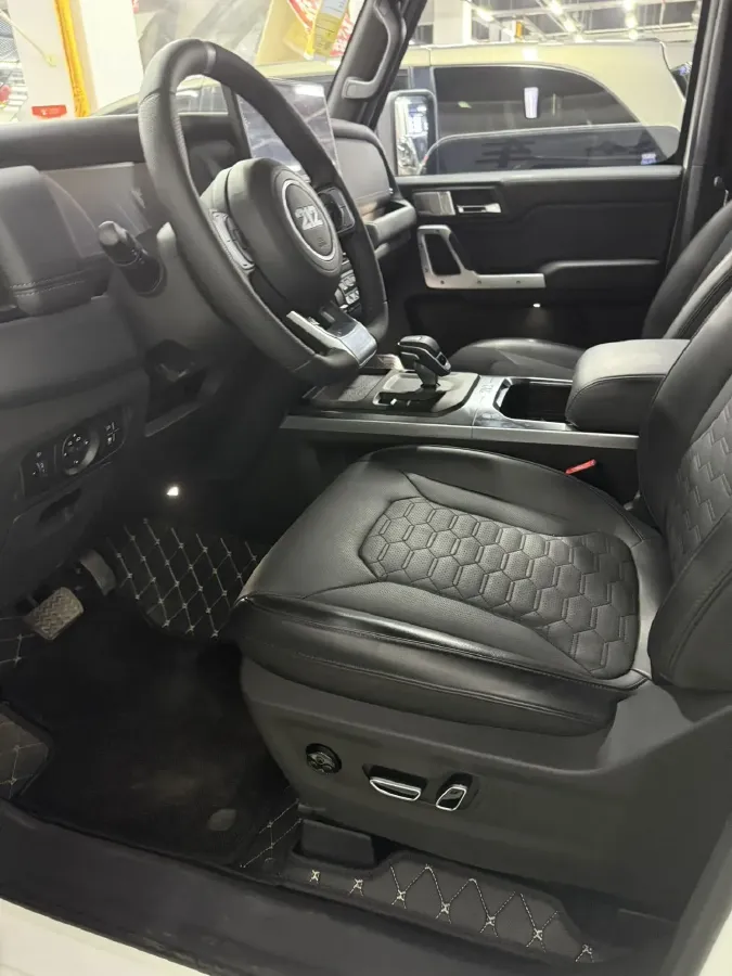 2024 212 212 T01 2.0T 252HP L4 8AT,autocango,china used car exporter,china ev exporter,chinese used car exporter,chinese used ev exporter