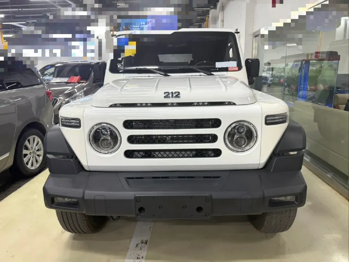 2024 212 212 T01 2.0T 252HP L4 8AT,autocango,china used car exporter,china ev exporter,chinese used car exporter,chinese used ev exporter