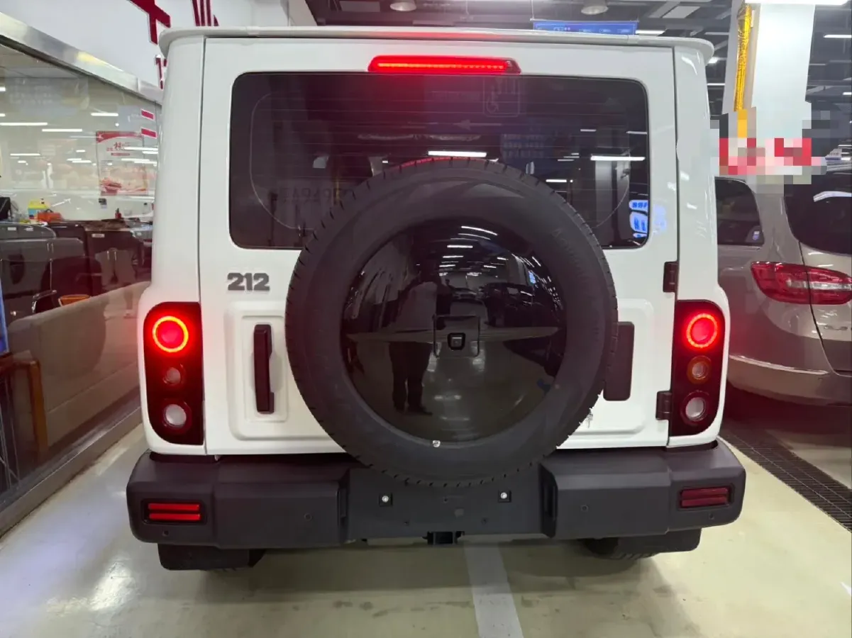 2024 212 212 T01 2.0T 252HP L4 8AT,autocango,china used car exporter,china ev exporter,chinese used car exporter,chinese used ev exporter