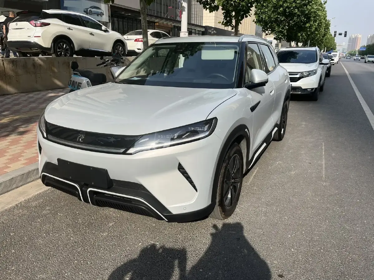 2024 BYD YuanUP BEV 45.12KWH