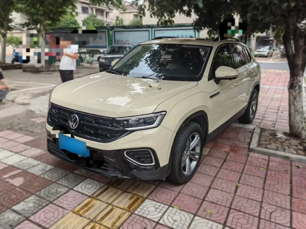 2023 Volkswagen Tayron 2.0T 186HP L4 7DCT