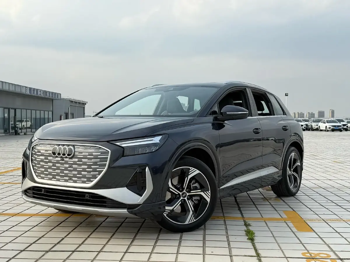 2024 Audi Q4 e-tron BEV 84.8KWH