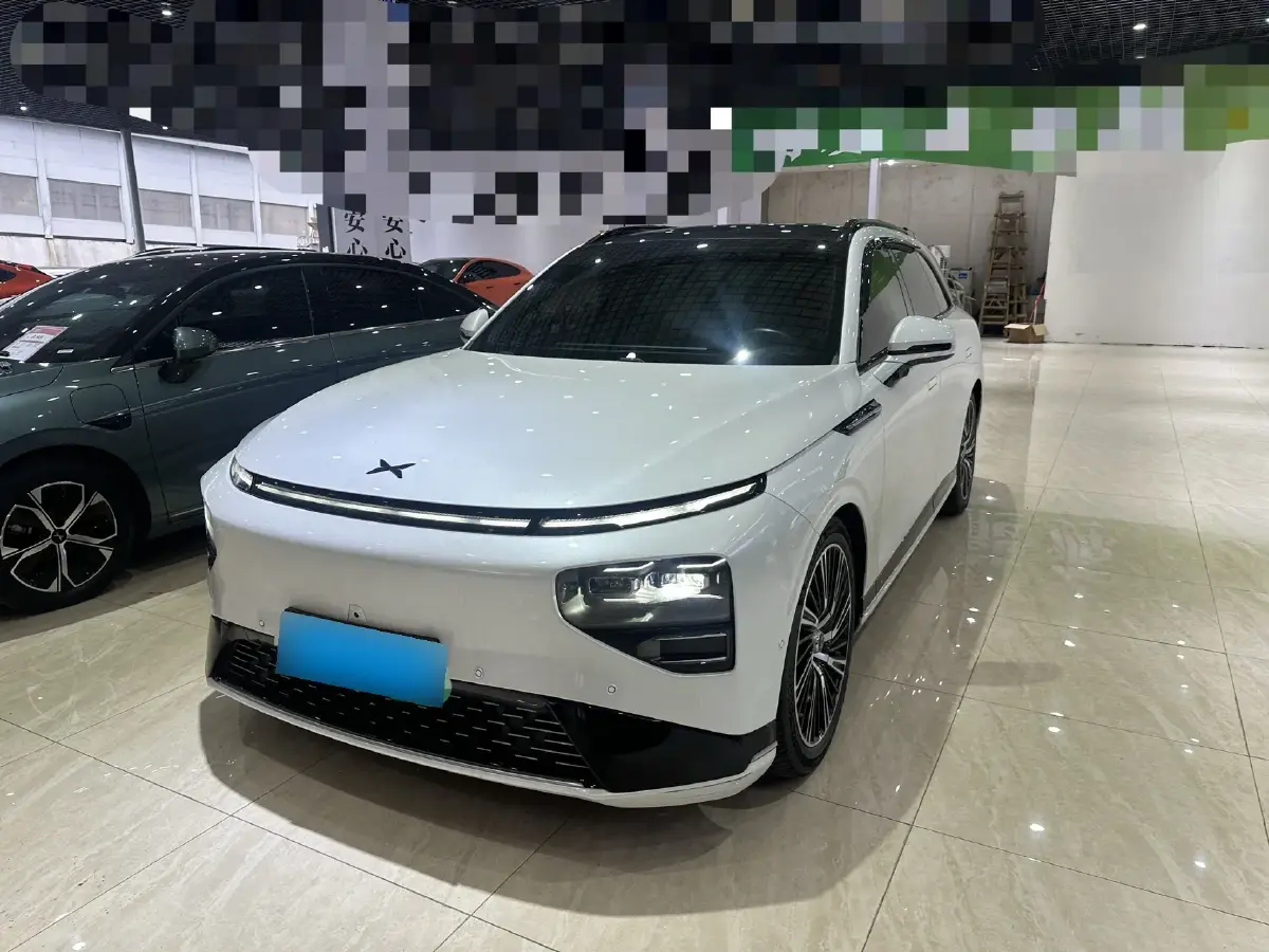 2022 Xpeng G9 BEV 98KWH