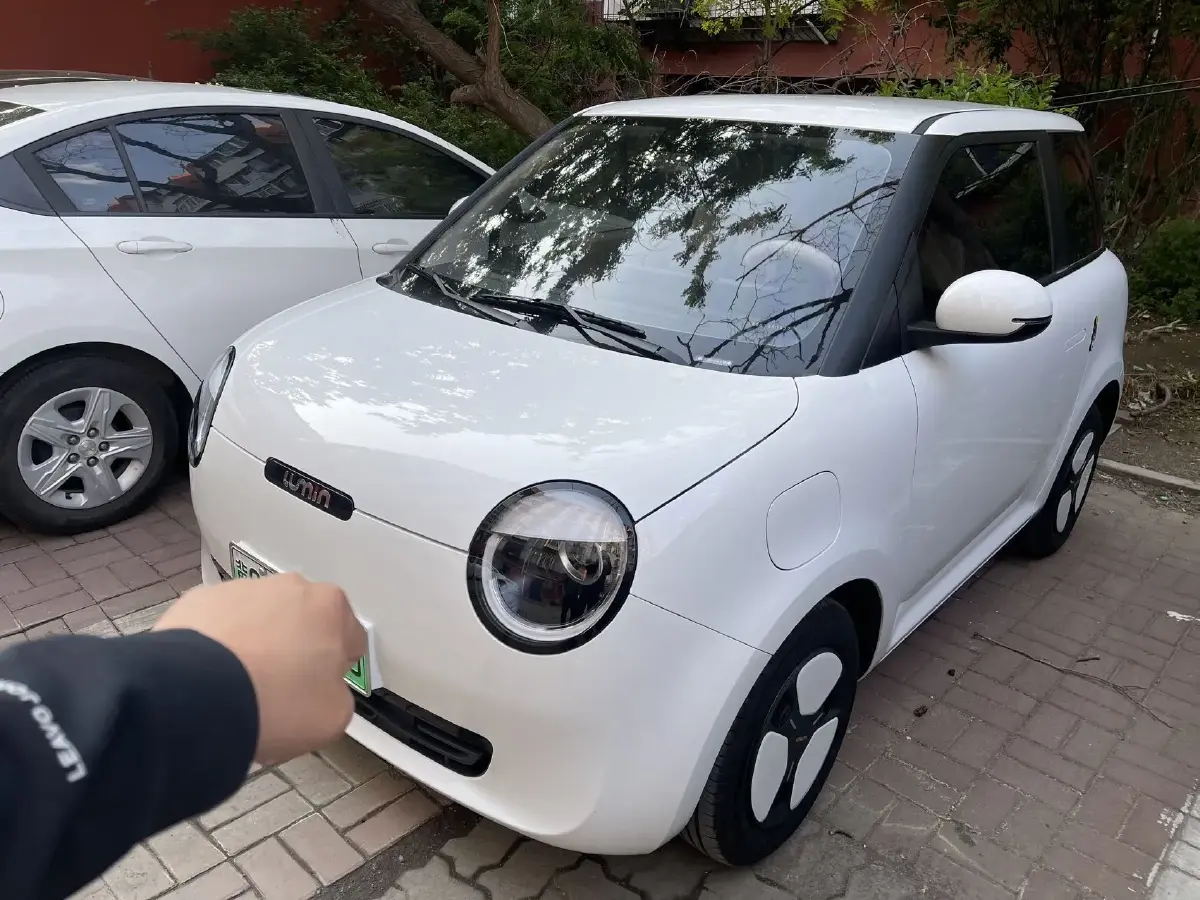 2023 ChangAn Lumin BEV 28.08KWH
