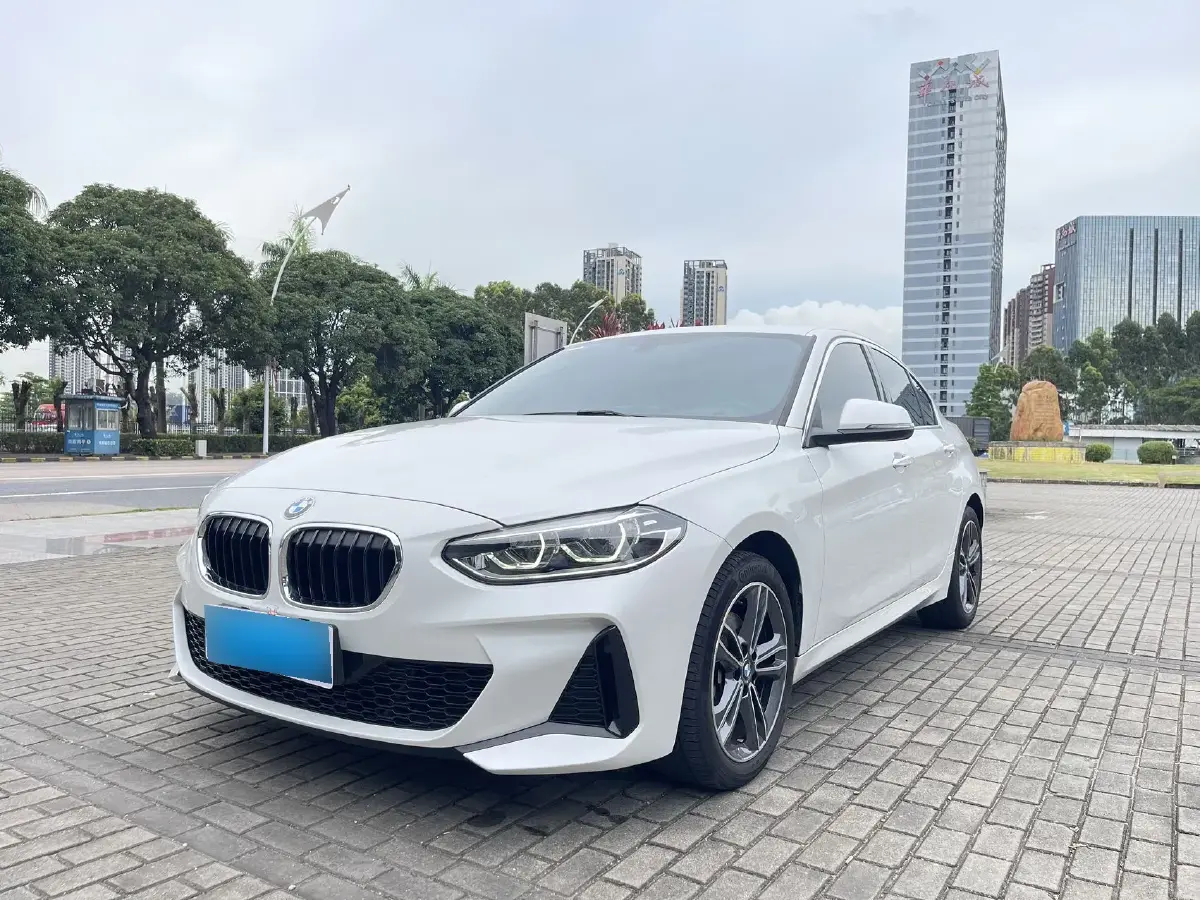2022 BMW 1 Series 1.5T 140HP L3 7DCT