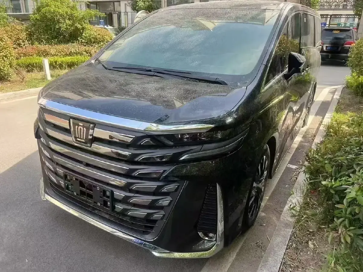 2024 Toyota Vellfire 2.5L 190HP L4 E-CVT Hybrid