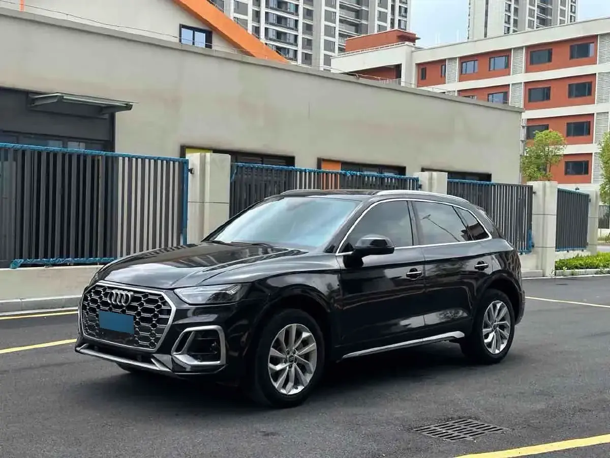 2022 Audi Q5L 2.0T 190HP L4 7DCT