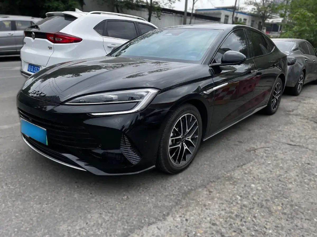2023 BYD Seal 1.5L 110HP L4 E-CVT PHEV 17.6KWH