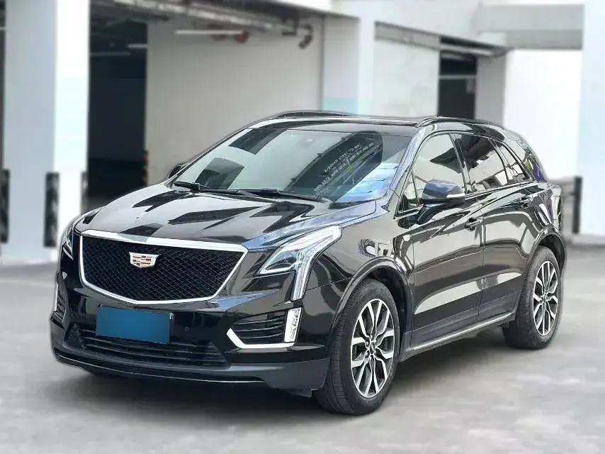 2022 Cadillac XT5 2.0T 237HP L4 9AT