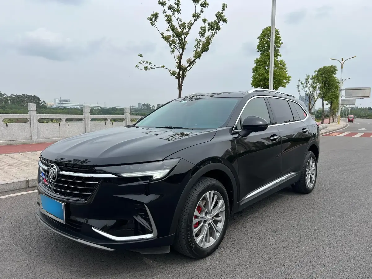 2022 Buick EnvisionPlus 2.0T 237HP L4 9AT