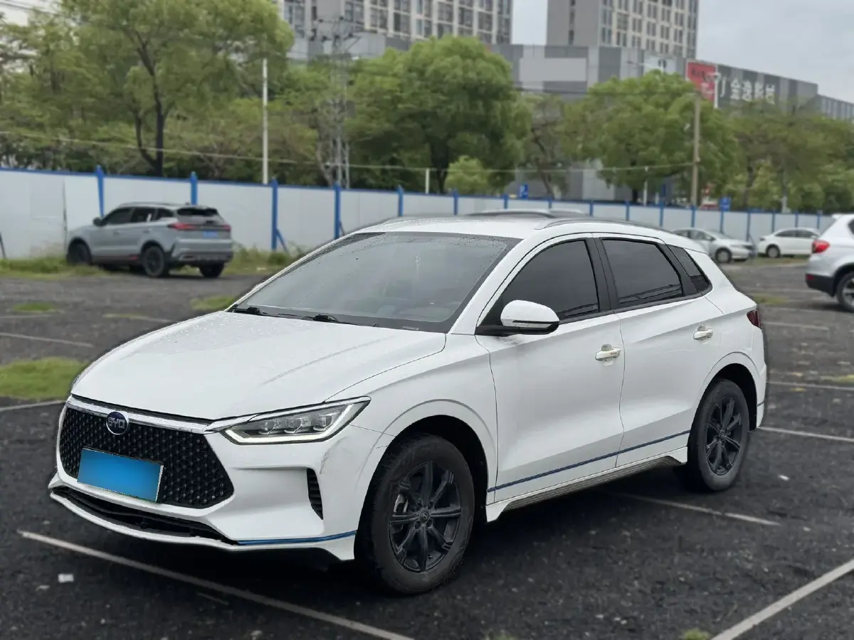 2021 BYD e2 BEV 43.2KWH