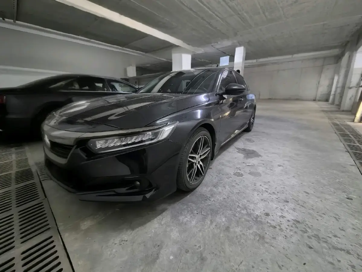 2022 Honda Accord 1.5T 194HP L4 CVT
