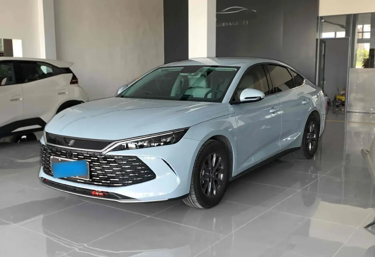 2024 BYD QinL 1.5L 101HP L4 E-CVT PHEV 10.08KWH