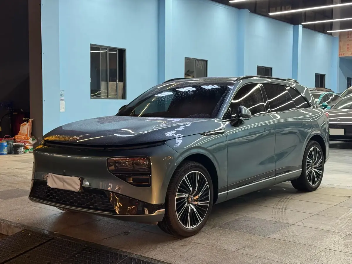 2024 Xpeng G9 BEV 78.2KWH