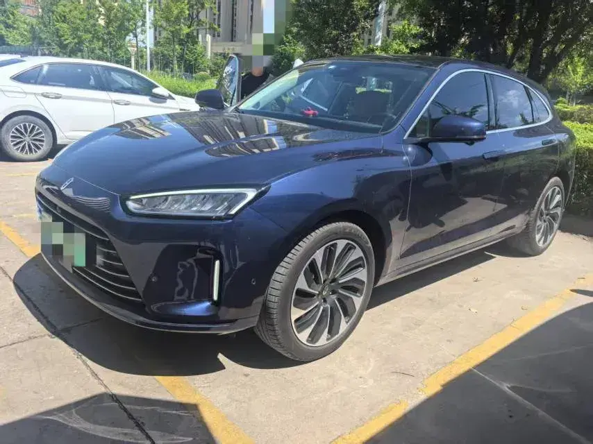 2022 HIMA AITO M5 Range Extended 125HP REEV 40KWH