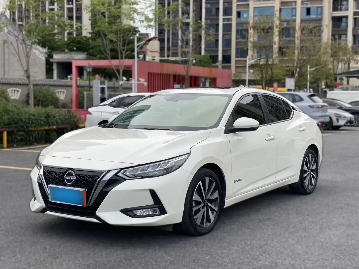 2022 Nissan Sylphy 1.2L 72HP L3 Hybrid