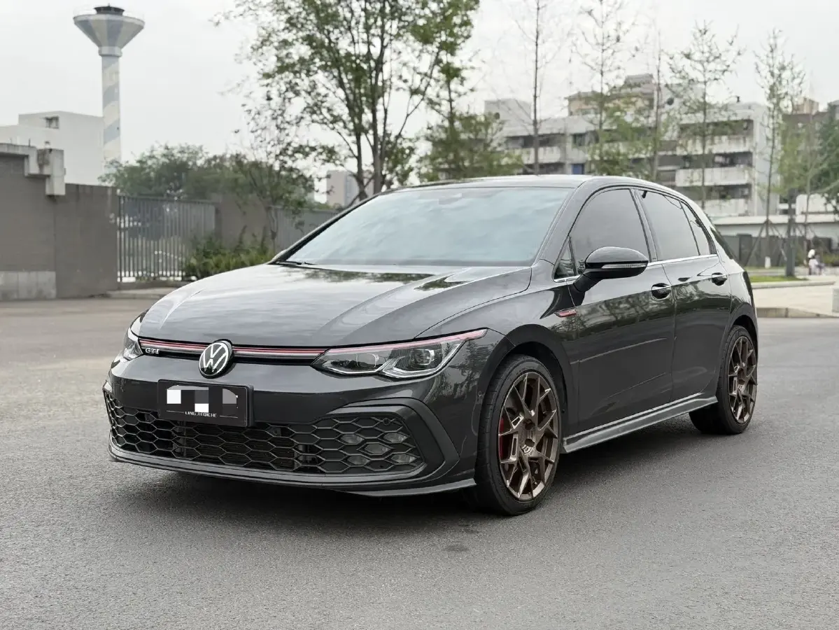 2021 Volkswagen GolfGTI 2.0T 220HP L4 7DCT