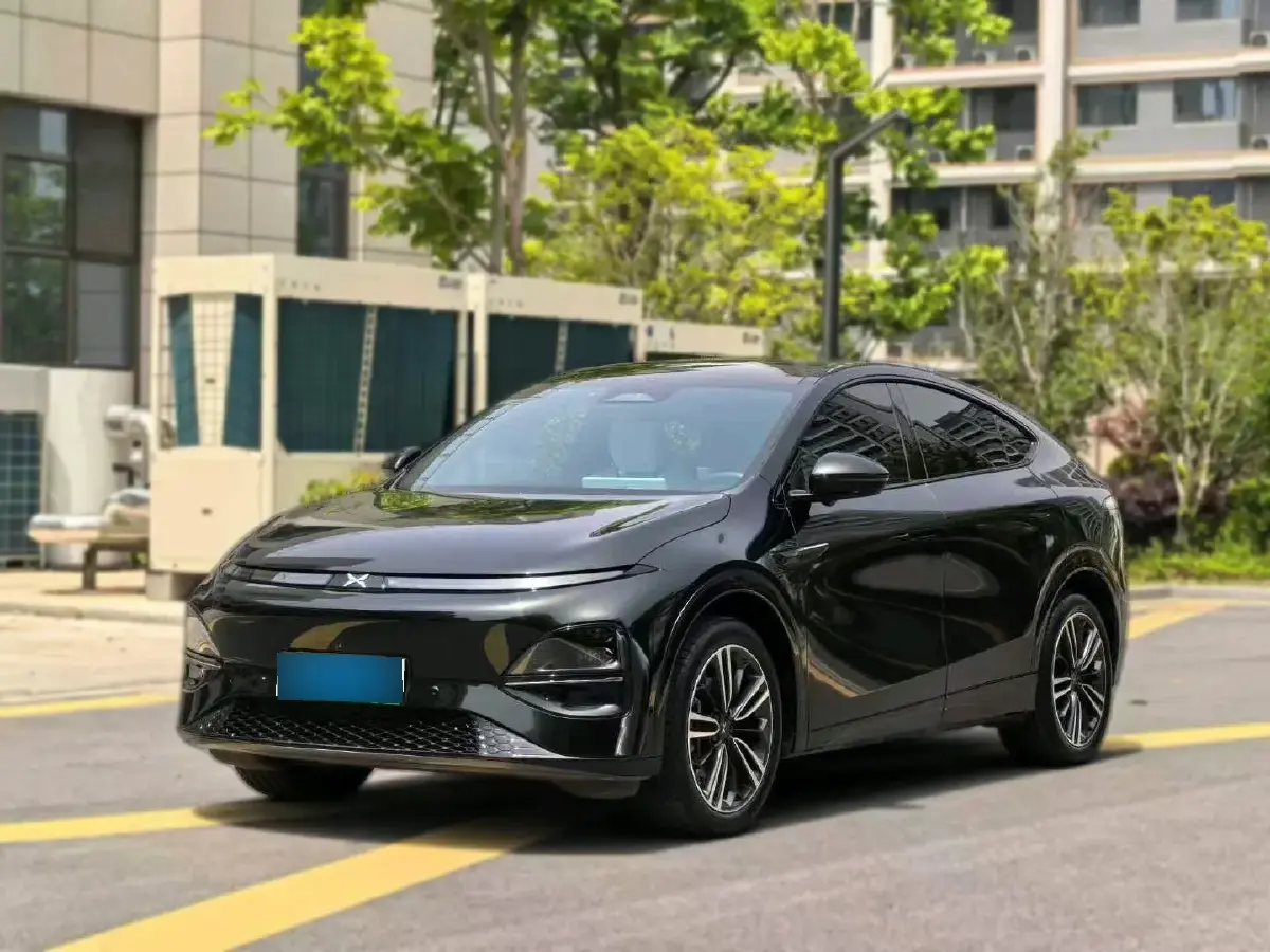 2023 Xpeng G6 BEV 66KWH