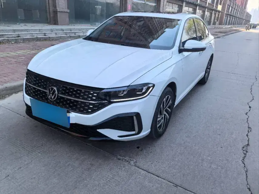 2023 Volkswagen Lavida 1.5L 110HP L4 6AT