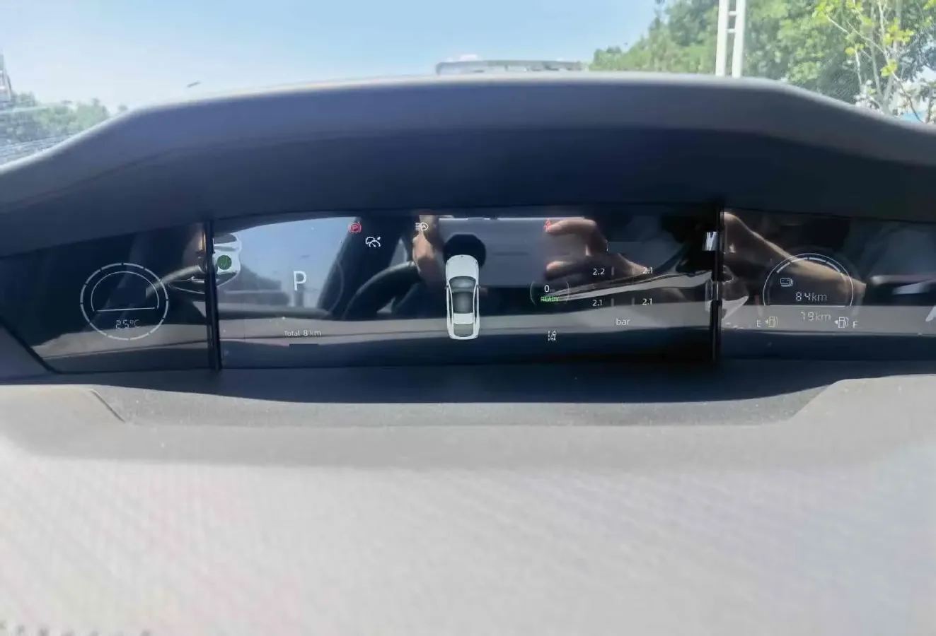 2024 ChangAn UNI-V iDD 1.5L 110HP L4 E-CVT PHEV 18.99KWH,autocango,china used car exporter,china ev exporter,chinese used car exporter,chinese used ev exporter