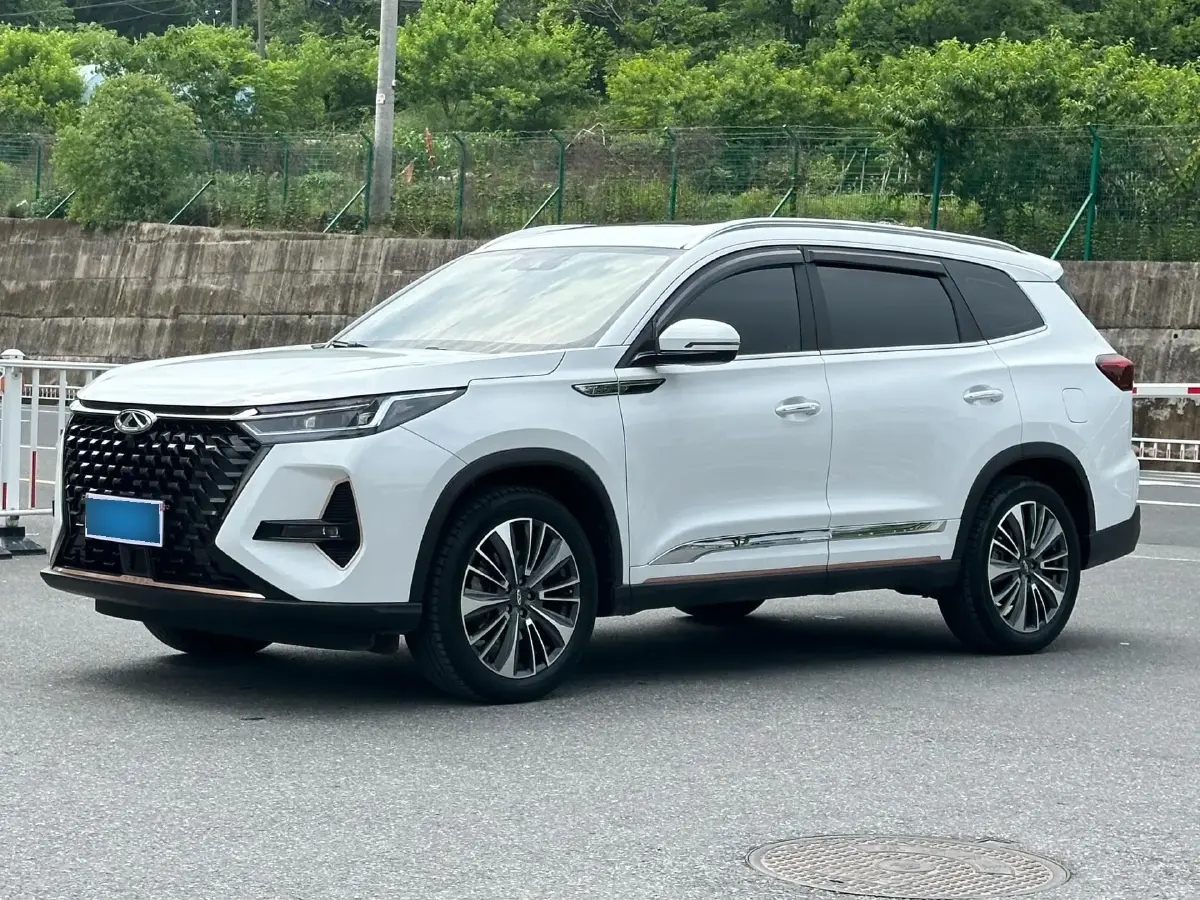 2022 Chery Tiggo 8 PRO 2.0T 254HP L4 7DCT