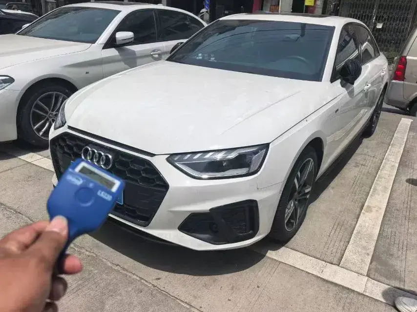 2022 Audi A4L 2.0T 190HP L4 7DCT