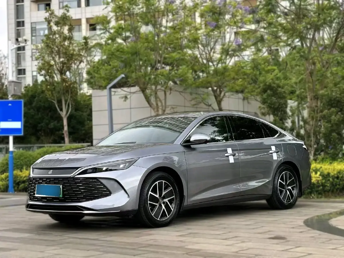 2024 BYD QinL 1.5L 101HP L4 E-CVT PHEV 15.87KWH