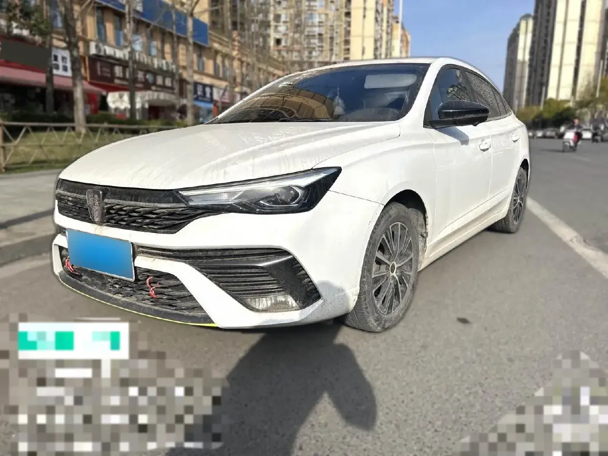 2021 Roewe i5 1.5L 120HP L4 CVT