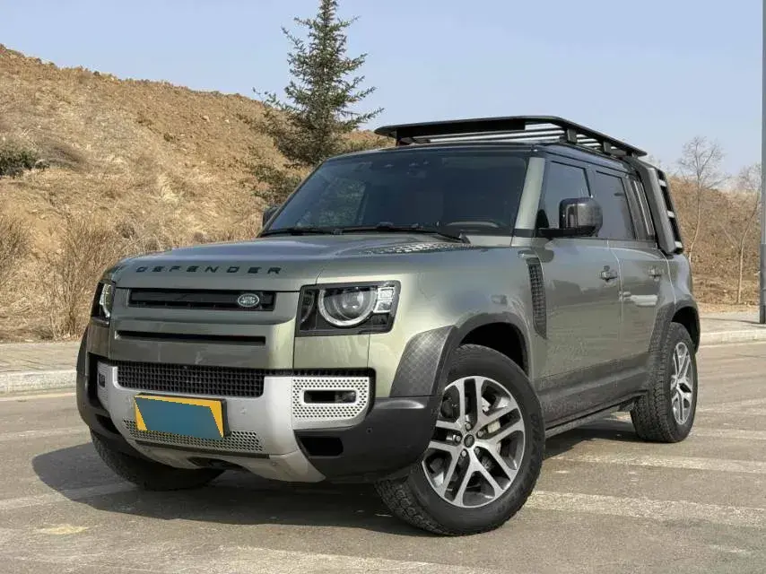 2023 Land Rover Defender 3.0T 400HP L6 8AT