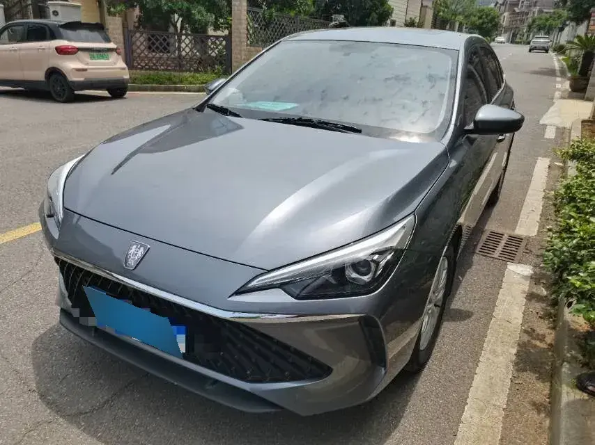 2023 Roewe i5 1.5L 129HP L4 CVT