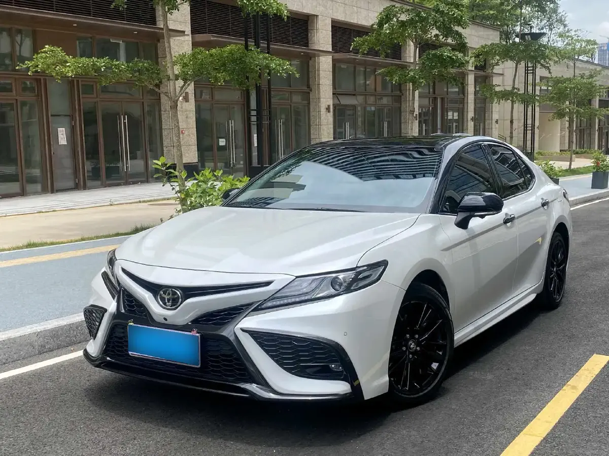 2022 Toyota Camry 2.0L 178HP L4 CVT