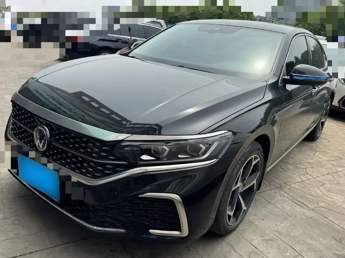 2022 Volkswagen Passat 2.0T 186HP L4 7DCT