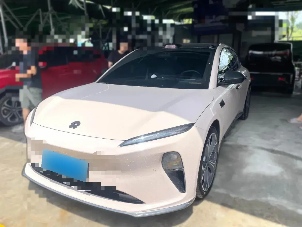 2023 NIO ET5T BEV 75KWH