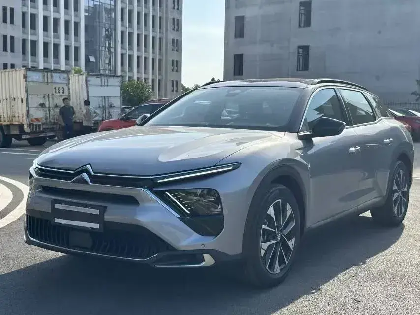 2024 Citroen C5 X 1.6T 175HP L4 8AT