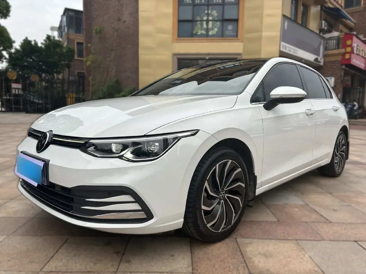 2023 Volkswagen Golf 1.4T 150HP L4 7DCT