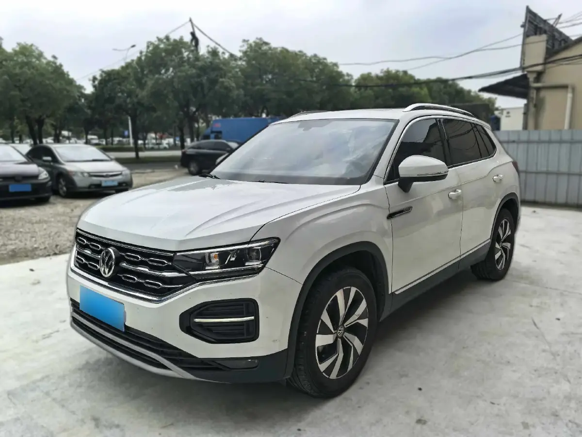 2022 Volkswagen Tayron 2.0T 186HP L4 7DCT