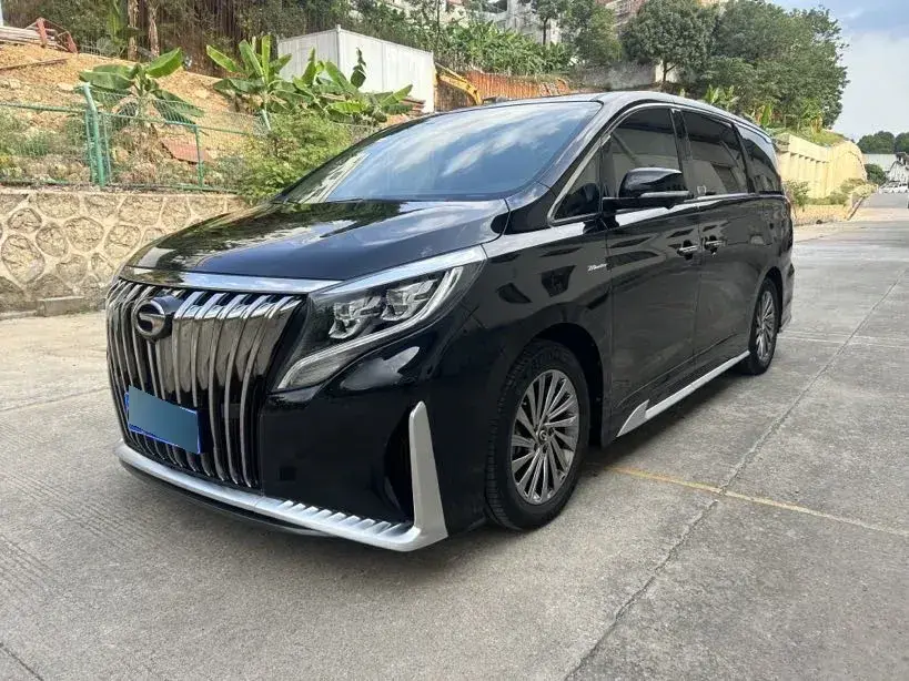 2021 GAC Trumpchi M8 2.0T 252HP L4 8AT