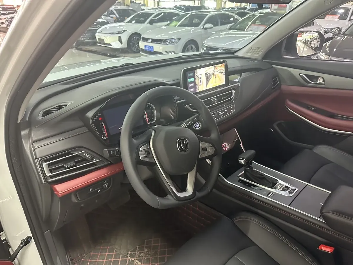 2023 ChangAn CS75 1.5T 188HP L4 7DCT,autocango,china used car exporter,china ev exporter,chinese used car exporter,chinese used ev exporter