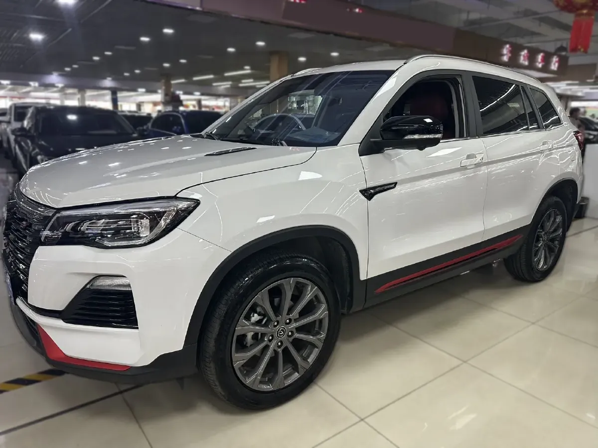 2023 ChangAn CS75 1.5T 188HP L4 7DCT,autocango,china used car exporter,china ev exporter,chinese used car exporter,chinese used ev exporter