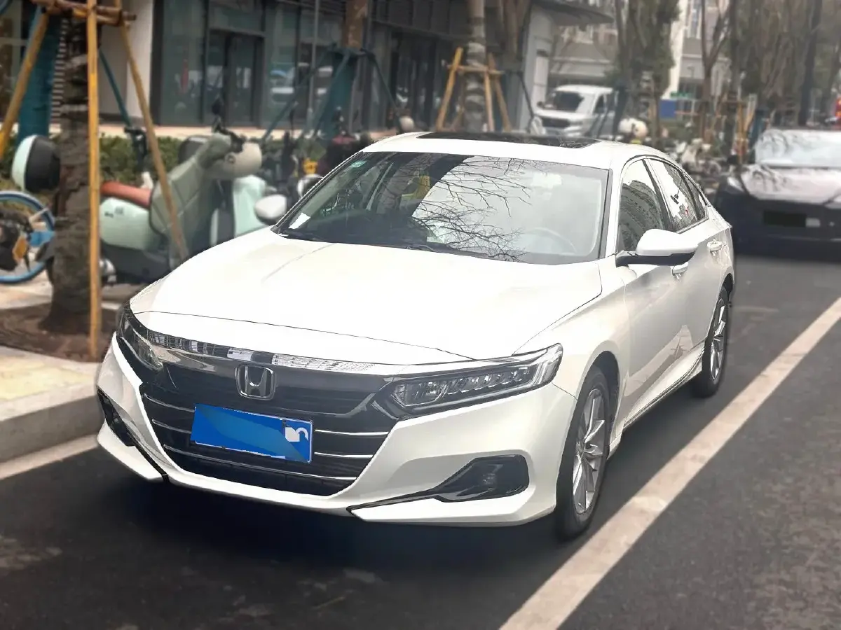 2022 Honda Accord 1.5T 194HP L4 CVT