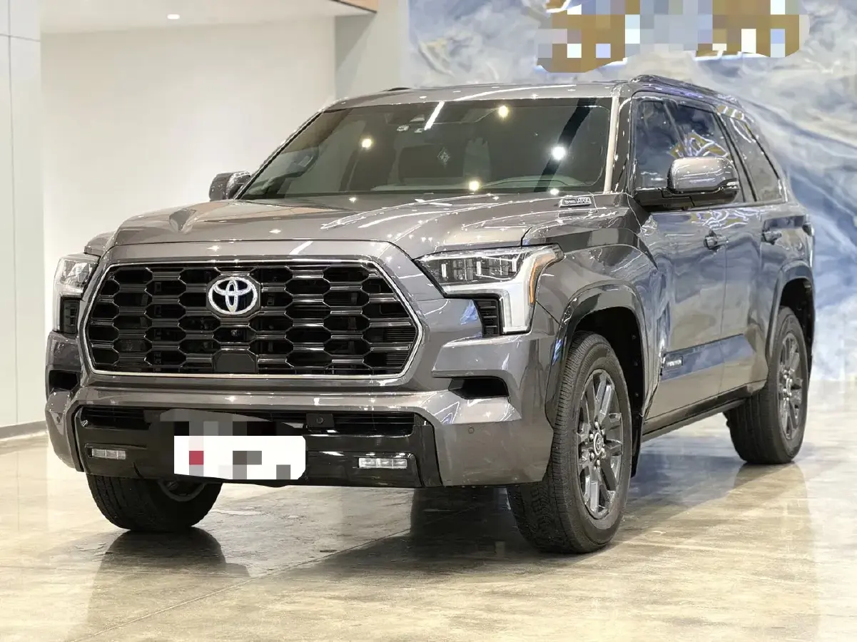 2023 HongQi E-QM5 BEV 82KWH