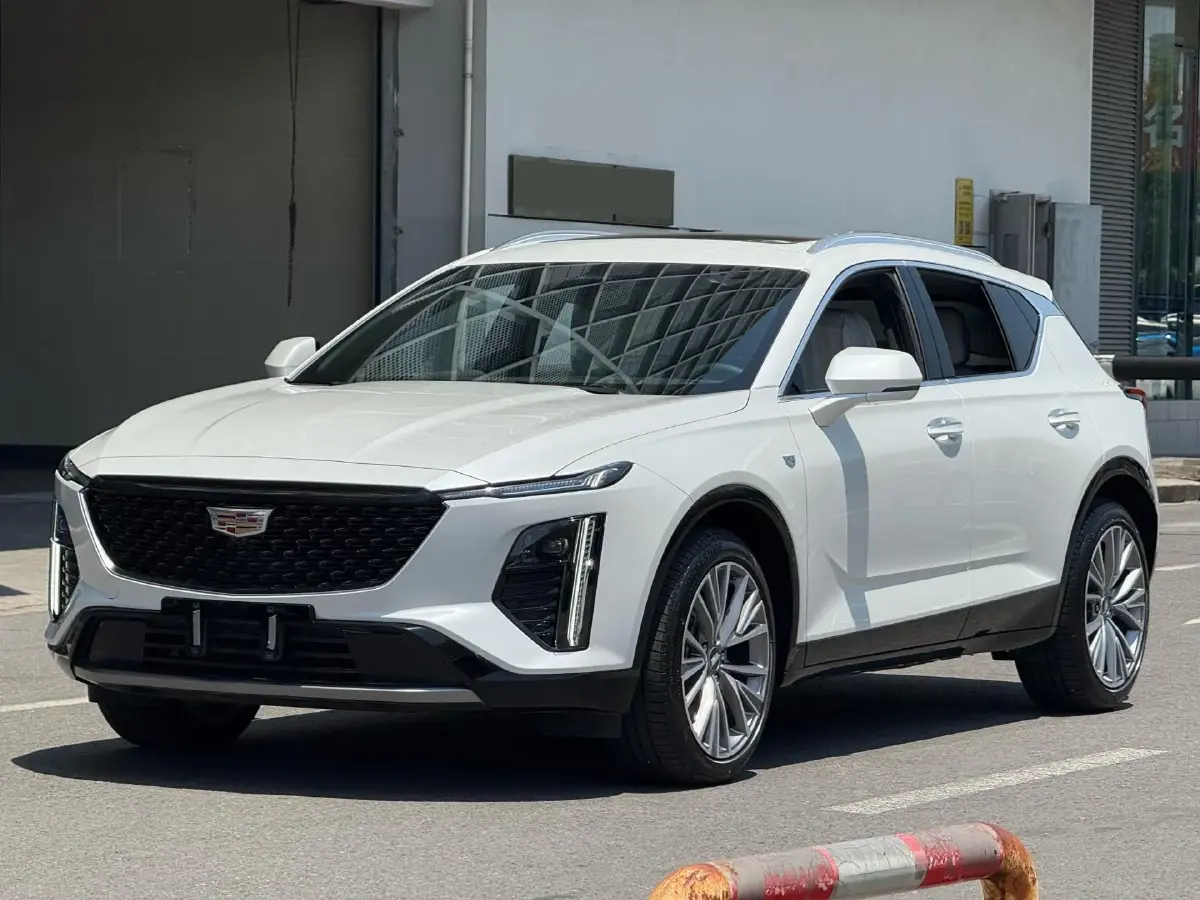 2023 Cadillac GT4 1.5T 211HP L4 9AT