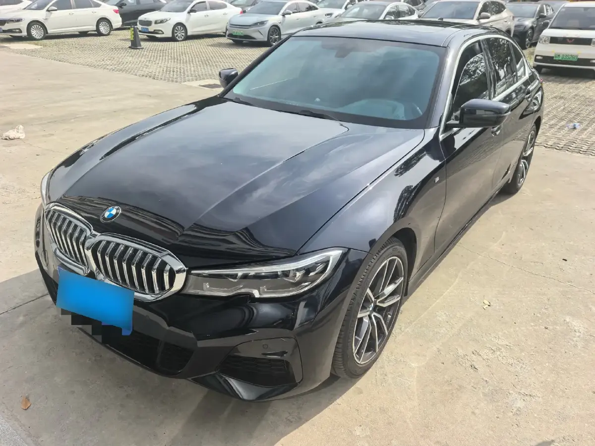 2022 BMW 3 Series 2.0T 156HP L4 8AT