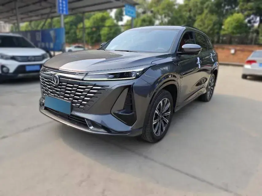2023 ChangAn CS75 Plus 1.5T 188HP L4 8AT