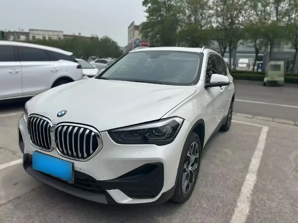 2022 BMW X1 2.0T 192HP L4 7DCT
